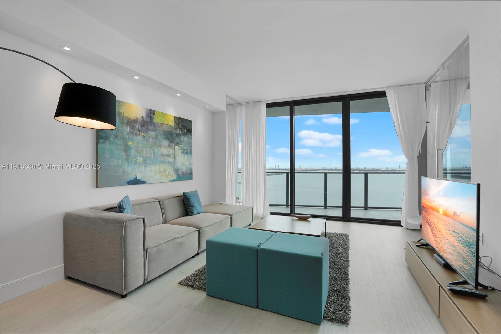 ICON BAY CONDO - Residential Lease