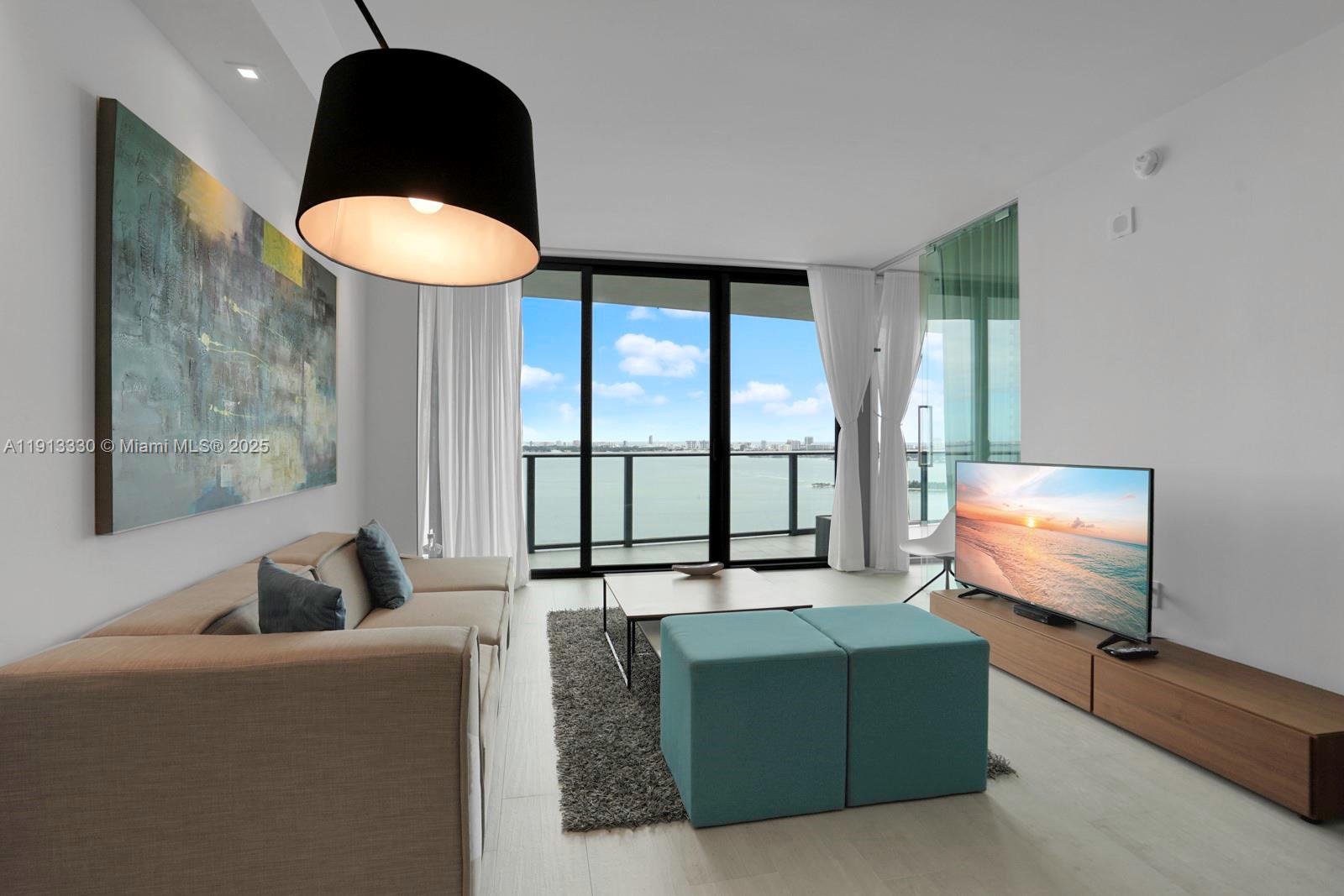 ICON BAY CONDO - Residential Lease