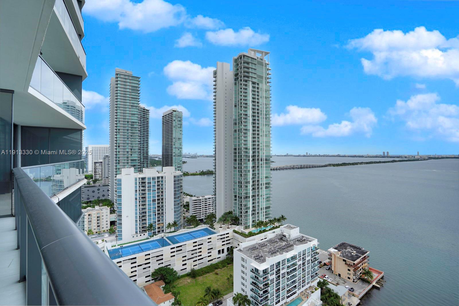 ICON BAY CONDO - Residential Lease