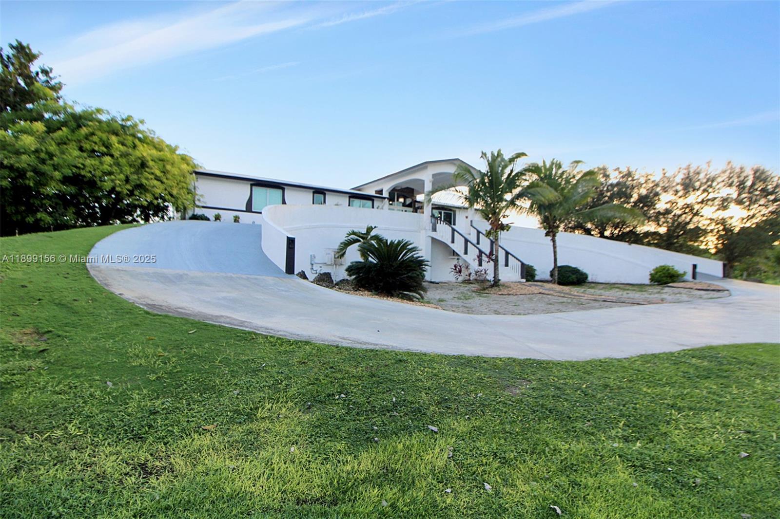 ORCHARD STABLES CLUB - Residential