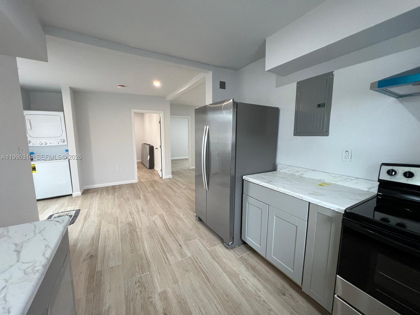 PLAINFIELD PARK - Residential Lease