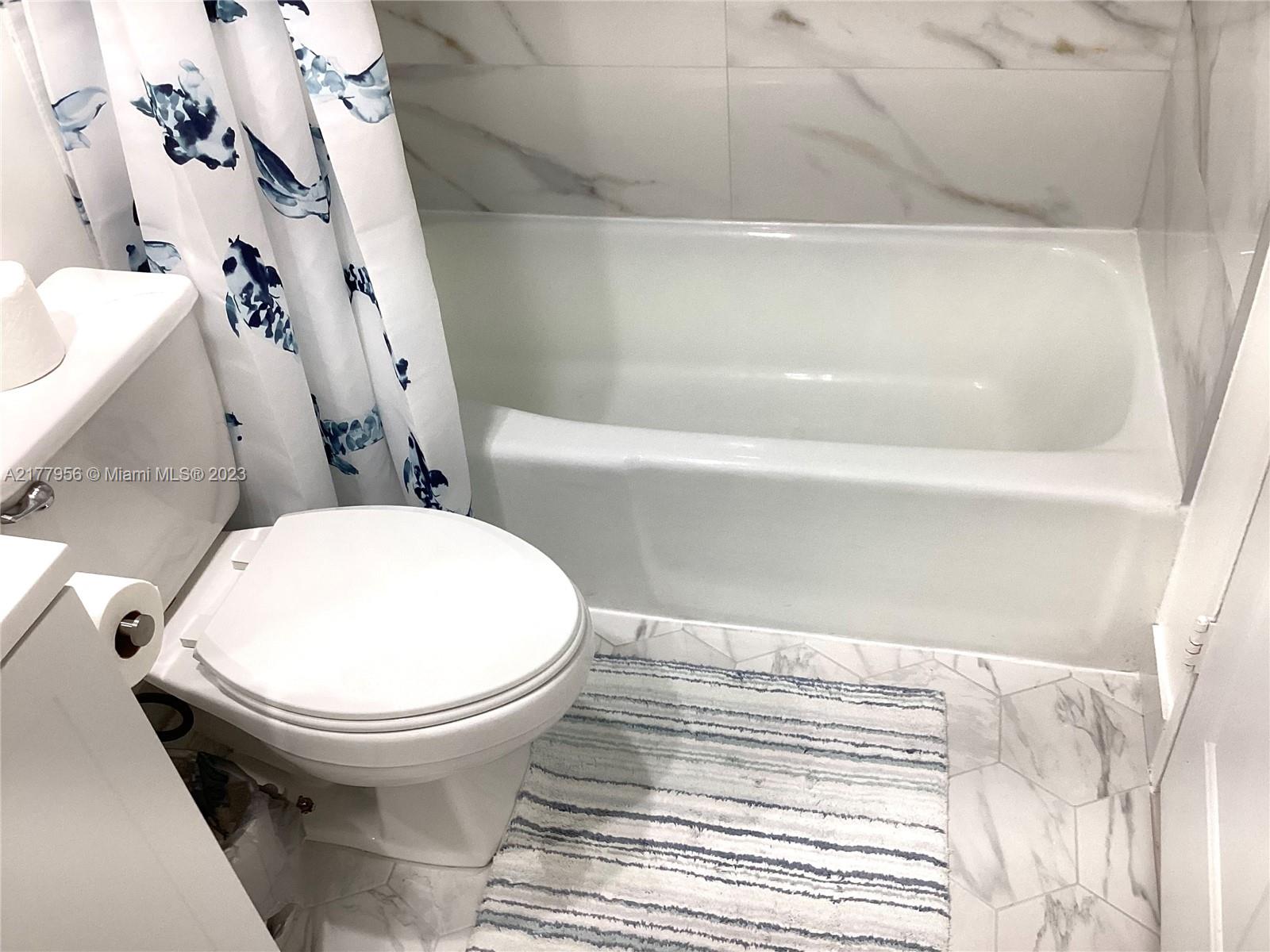 TIDES ON HOLLYWOOD BEACH - Residential Lease