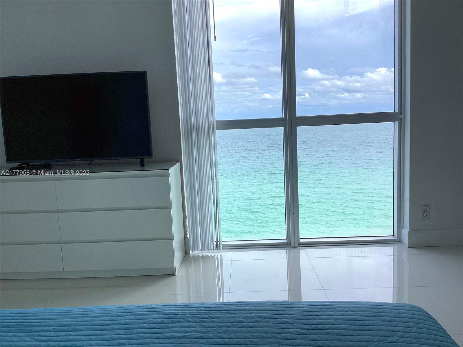 TIDES ON HOLLYWOOD BEACH - Residential Lease