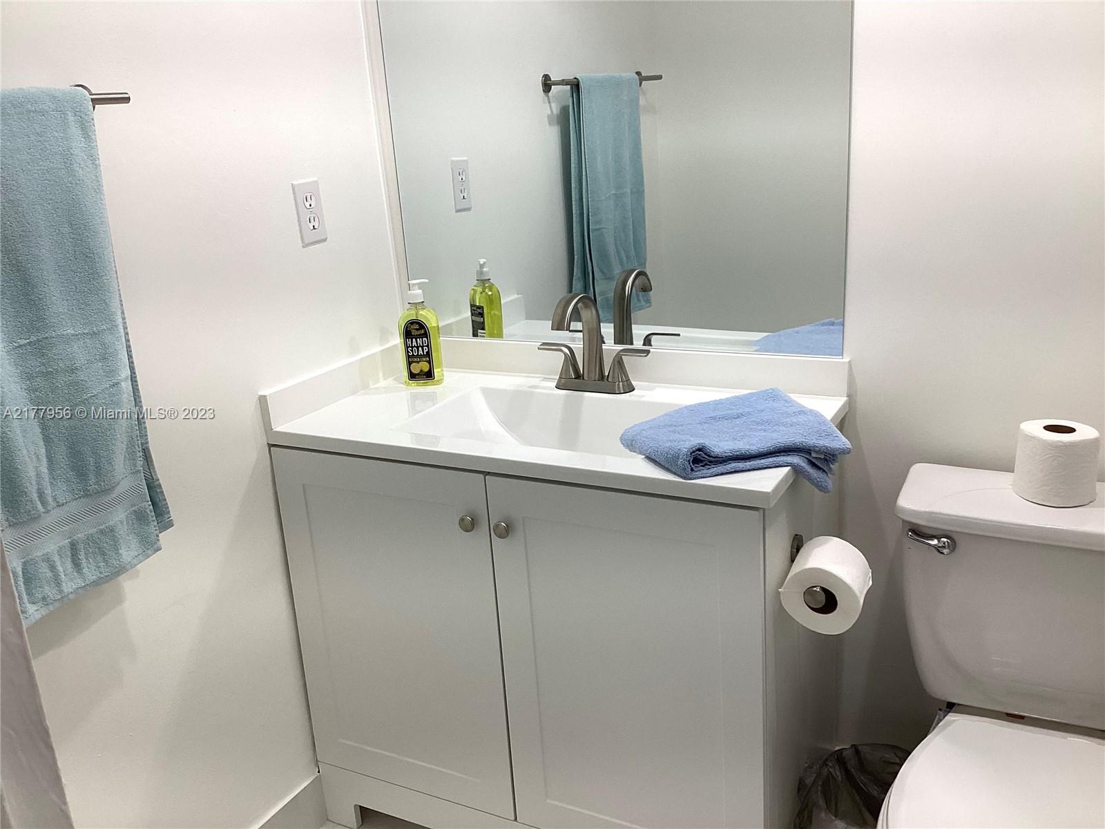 TIDES ON HOLLYWOOD BEACH - Residential Lease