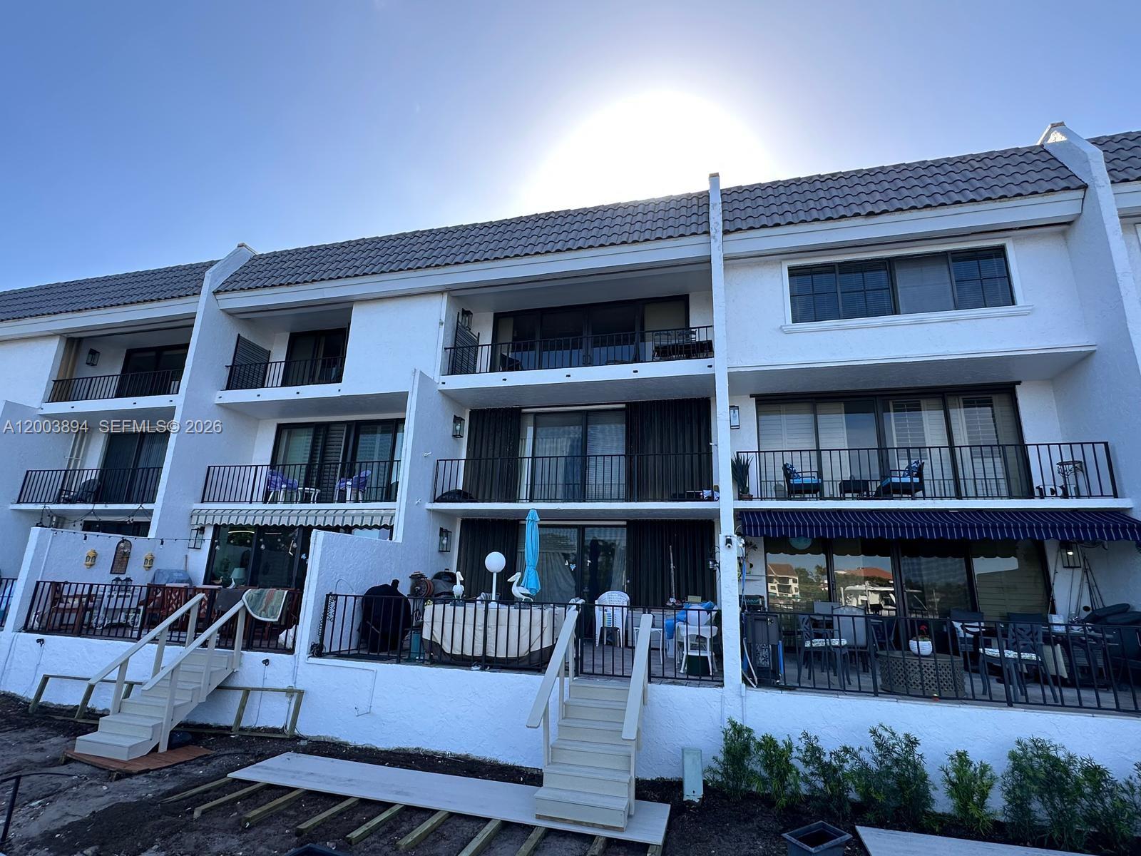 PALM TRAIL PLACE CONDO - Residential