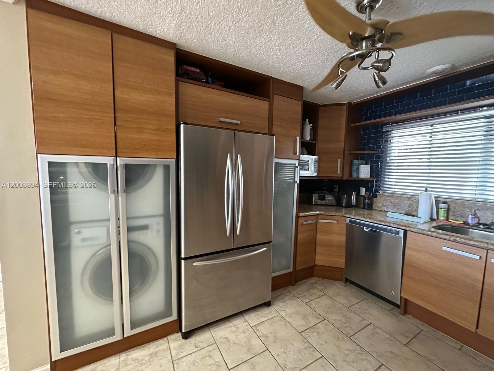 PALM TRAIL PLACE CONDO - Residential
