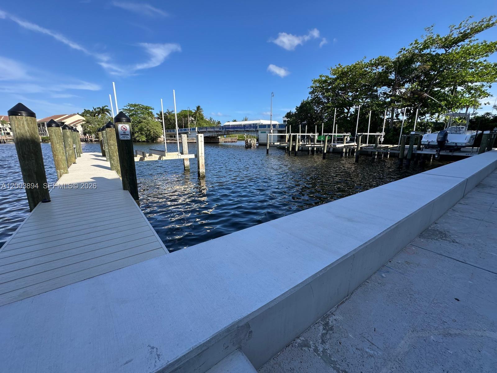 PALM TRAIL PLACE CONDO - Residential
