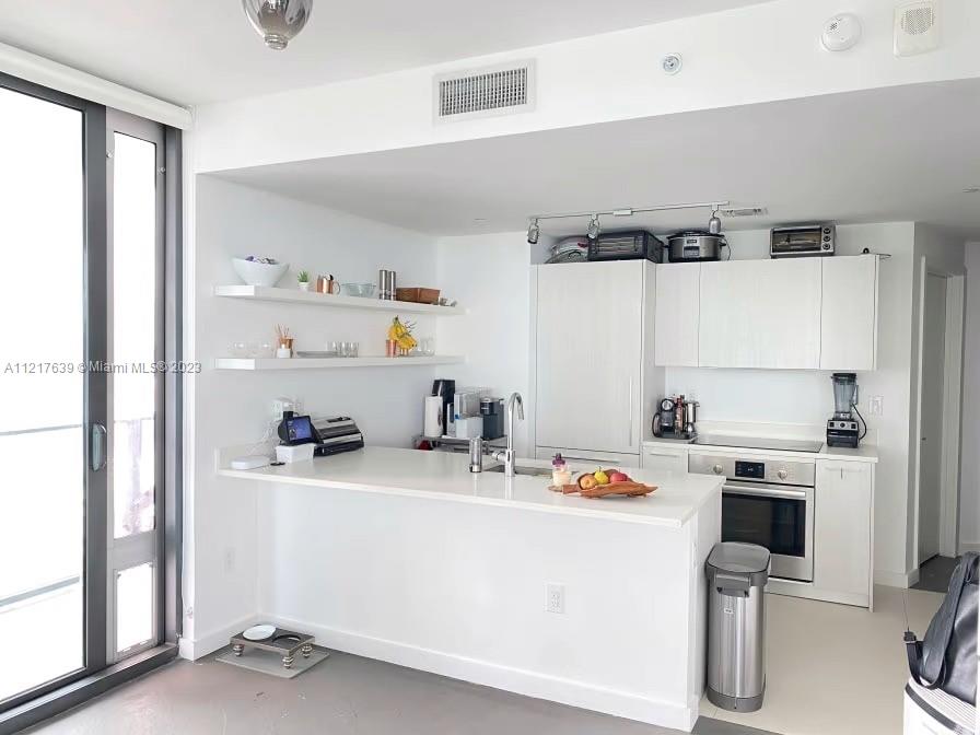 PARAISO BAYVIEWS CONDO - Residential