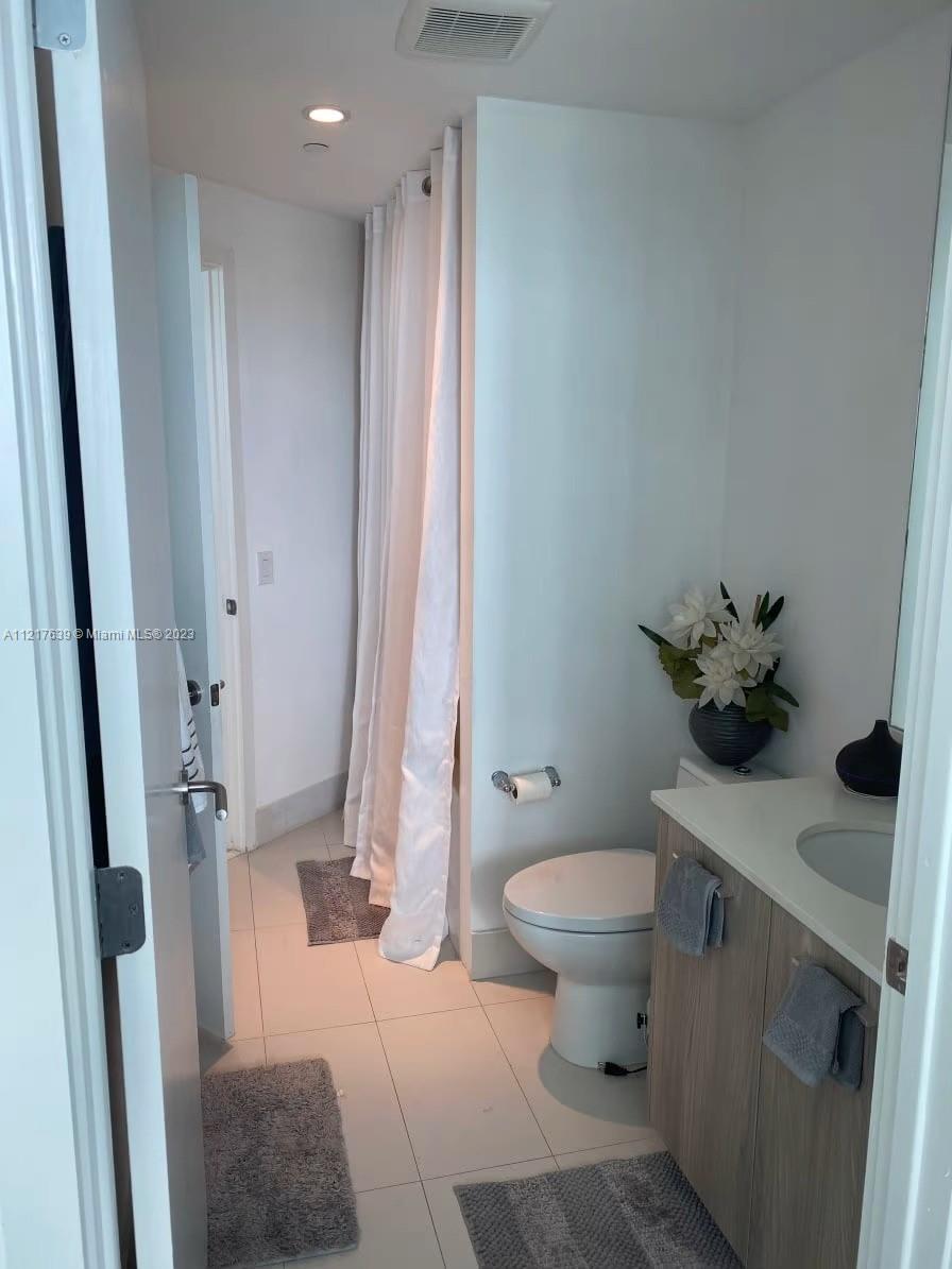 PARAISO BAYVIEWS CONDO - Residential