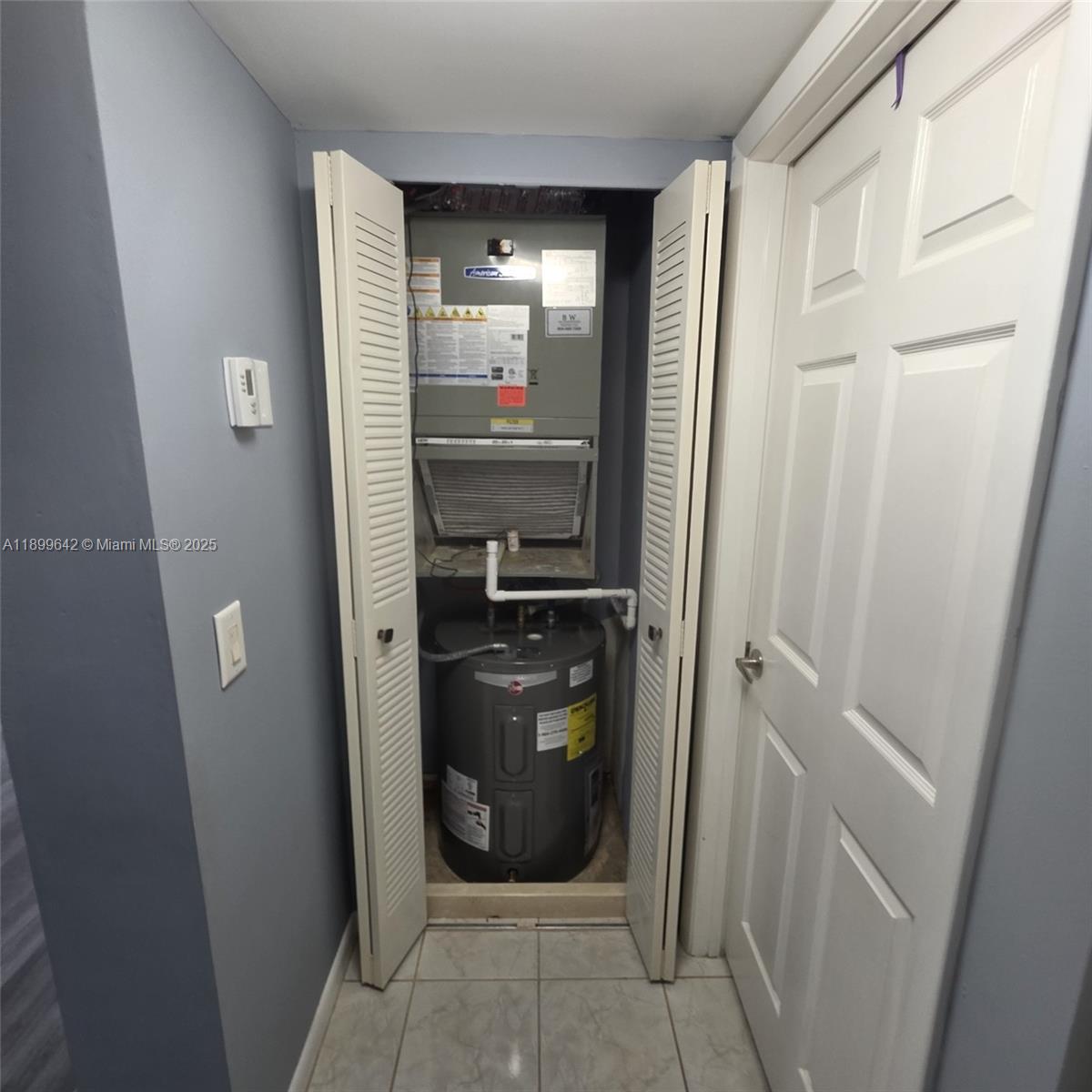 WHITEHALL CONDO AT CAMINO - Residential