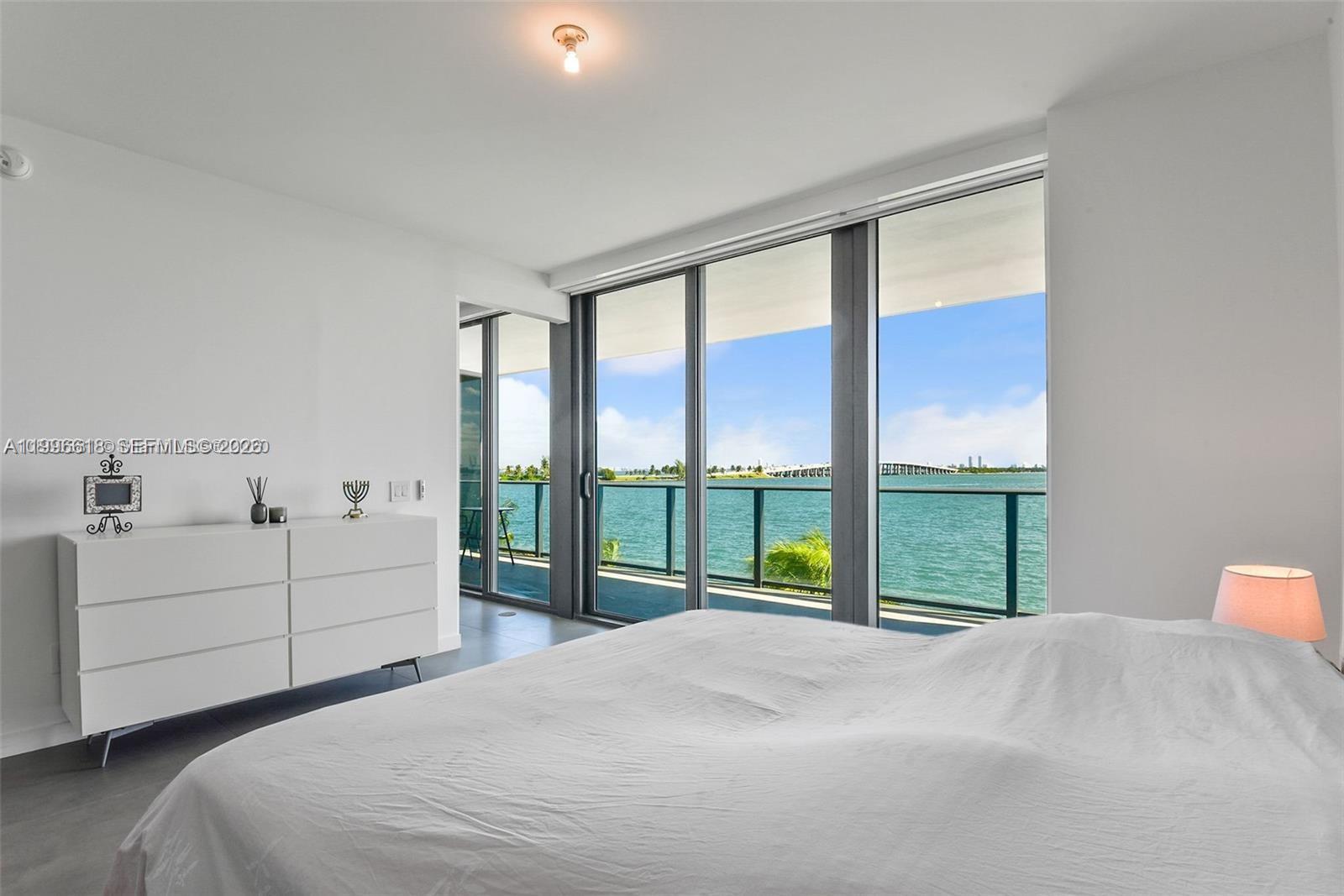 ONE PARAISO CONDO - Residential