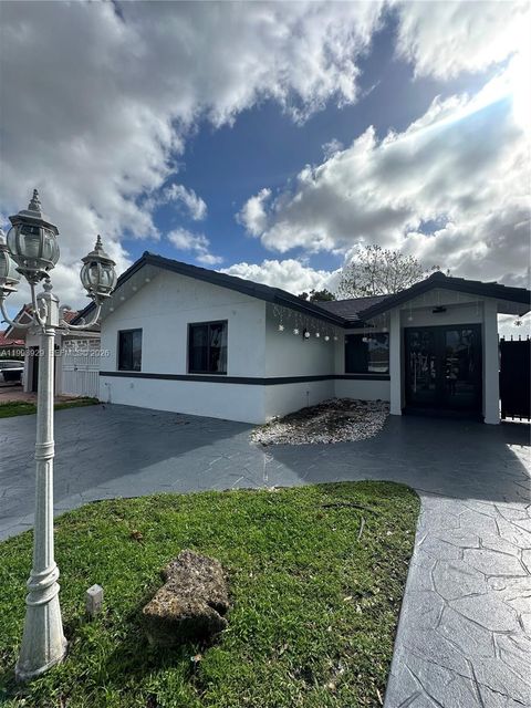 5923 SW 147th Pl Miami FL 33193