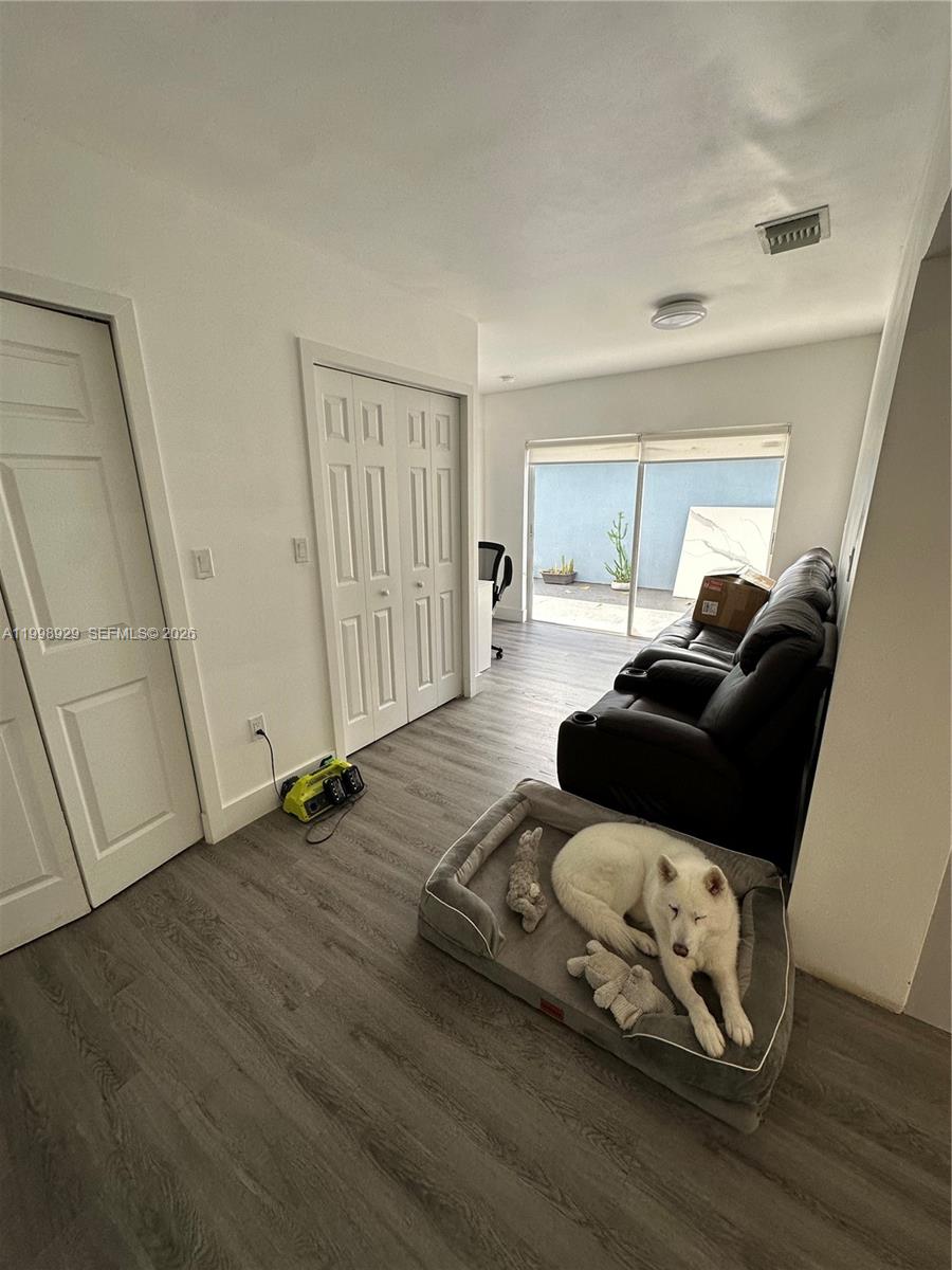 WEST MILLER HEIGHTS SEC 1 - Residential