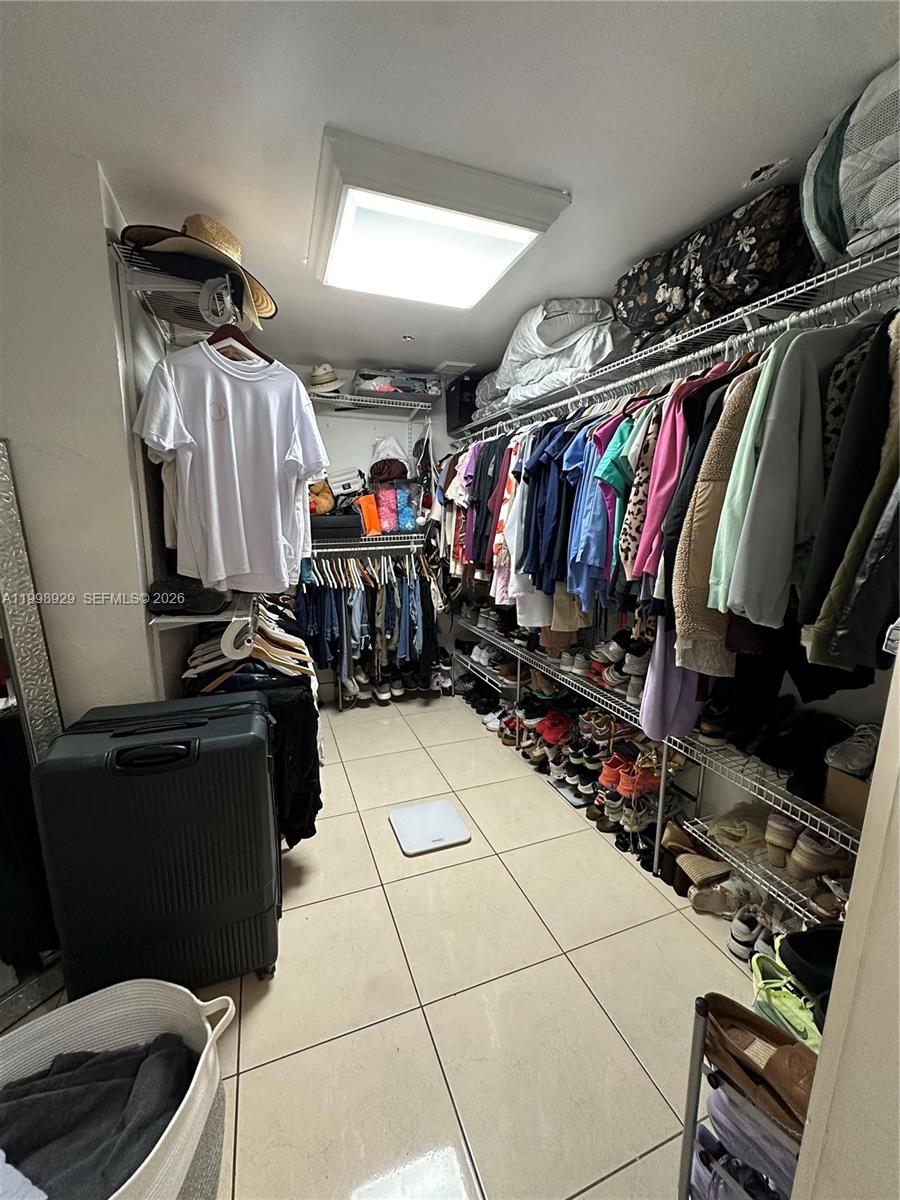 WEST MILLER HEIGHTS SEC 1 - Residential