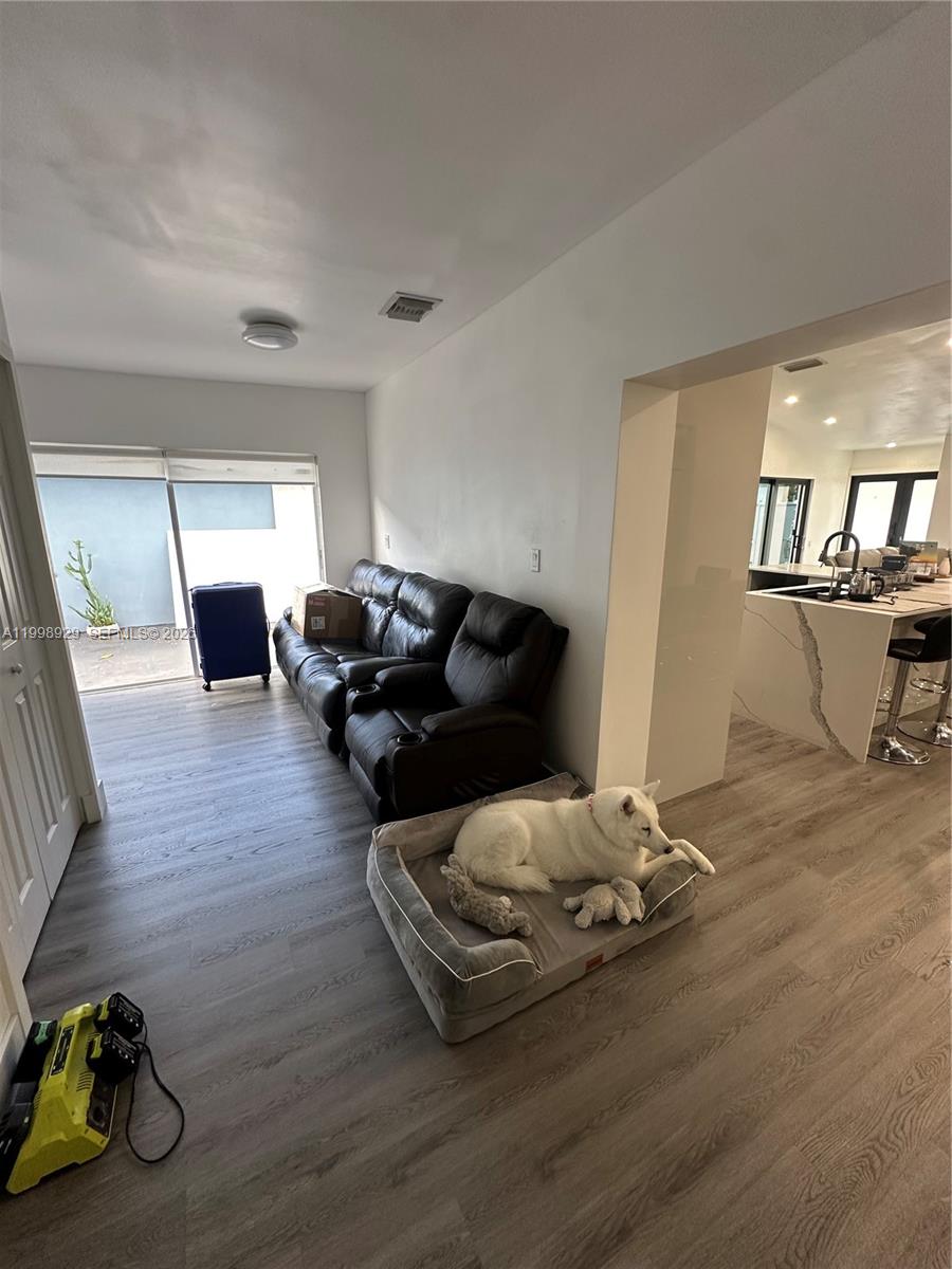 WEST MILLER HEIGHTS SEC 1 - Residential