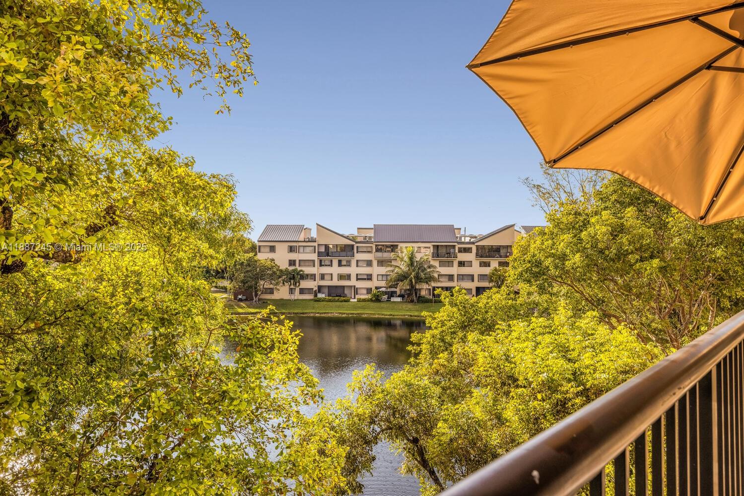 SEC 48 ATRIUMS AT SNAPPER - Residential