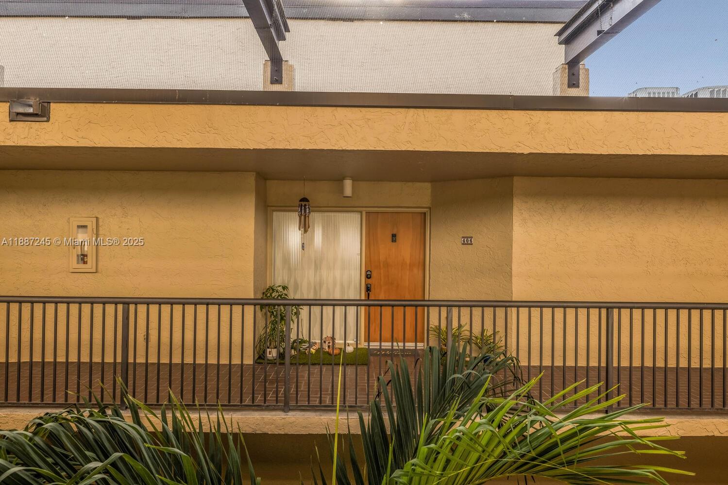 SEC 48 ATRIUMS AT SNAPPER - Residential