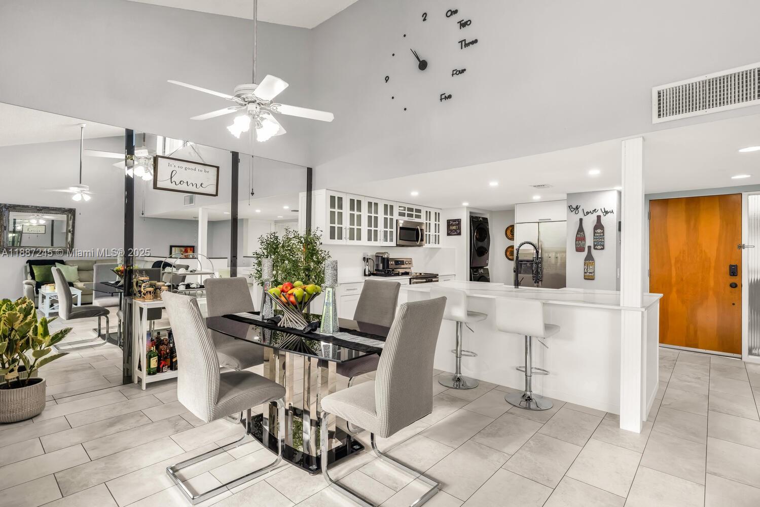 SEC 48 ATRIUMS AT SNAPPER - Residential