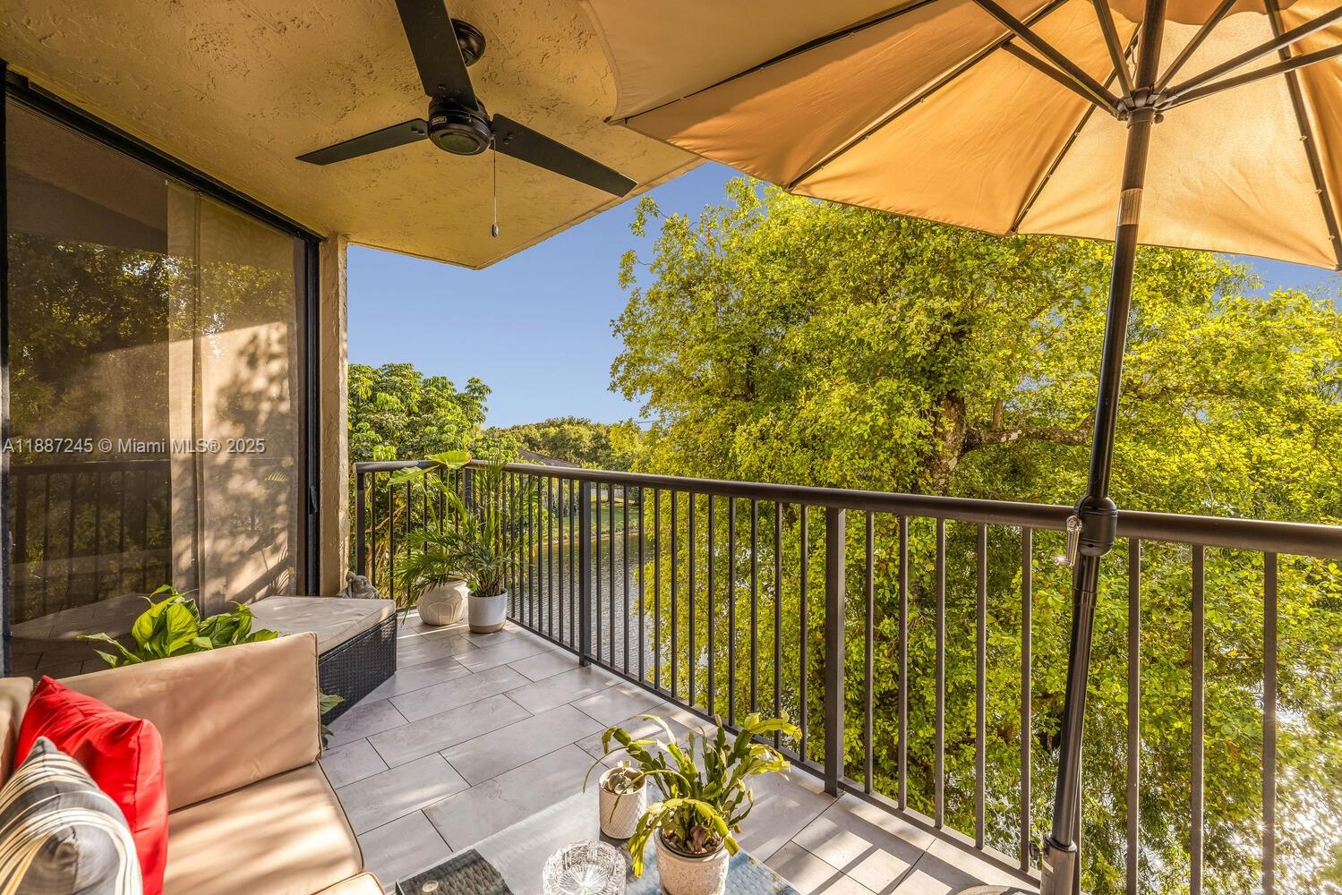 SEC 48 ATRIUMS AT SNAPPER - Residential