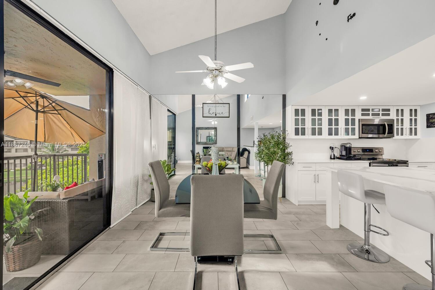 SEC 48 ATRIUMS AT SNAPPER - Residential