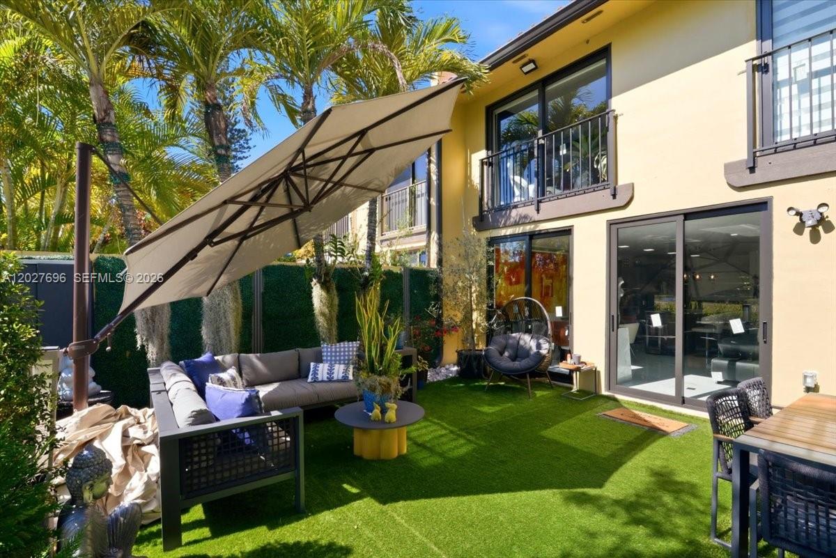 COSTA DEL SOL CONDO P - Residential