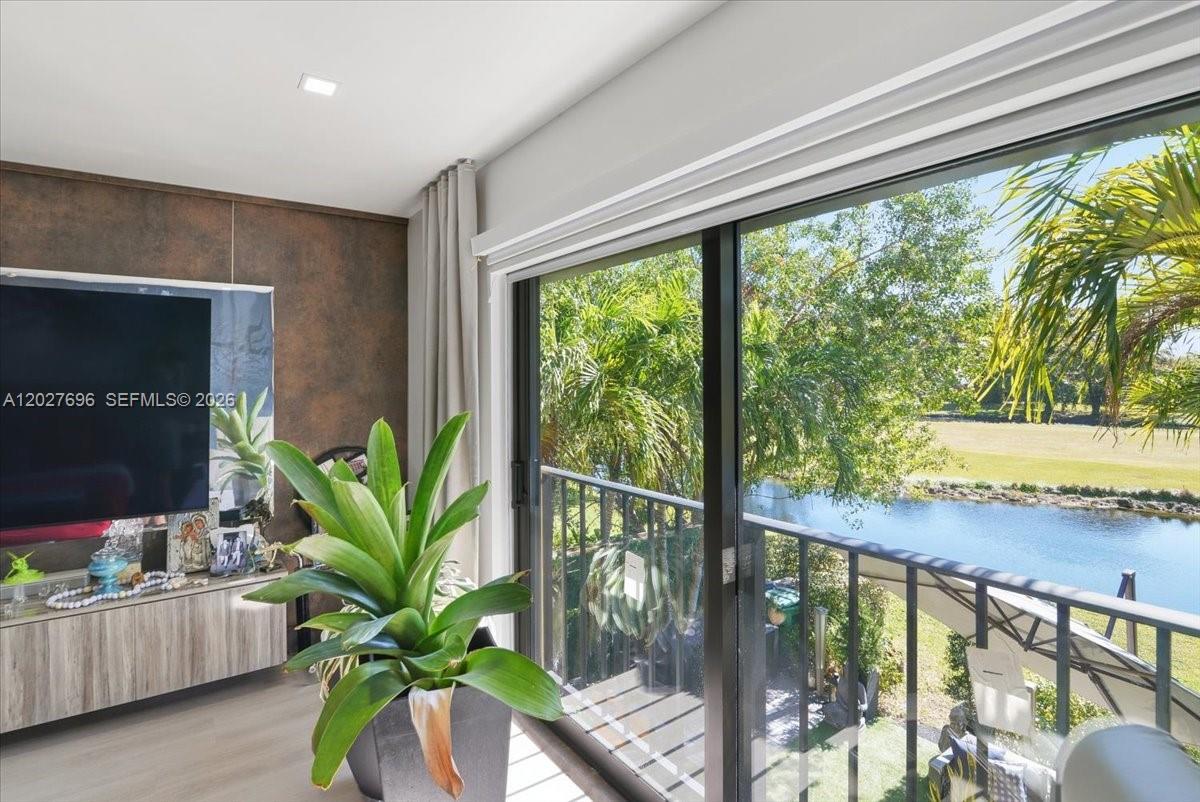 COSTA DEL SOL CONDO P - Residential
