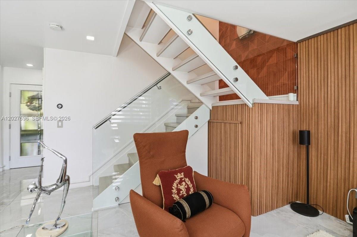 COSTA DEL SOL CONDO P - Residential
