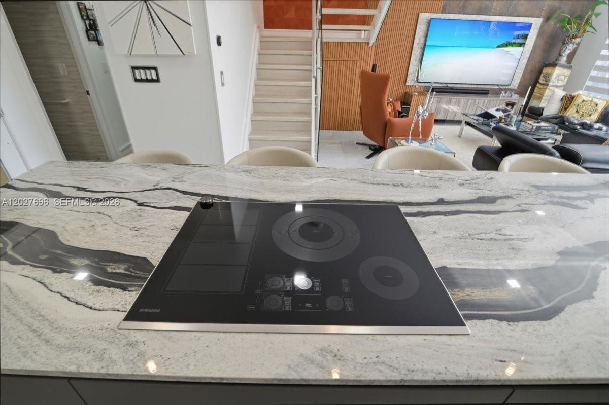 COSTA DEL SOL CONDO P - Residential