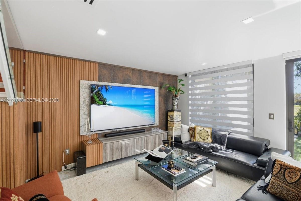 COSTA DEL SOL CONDO P - Residential