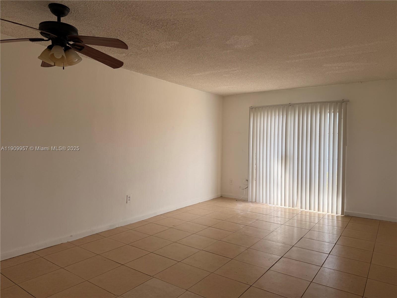 TROPICAL TERRACE CONDO - Residential Lease