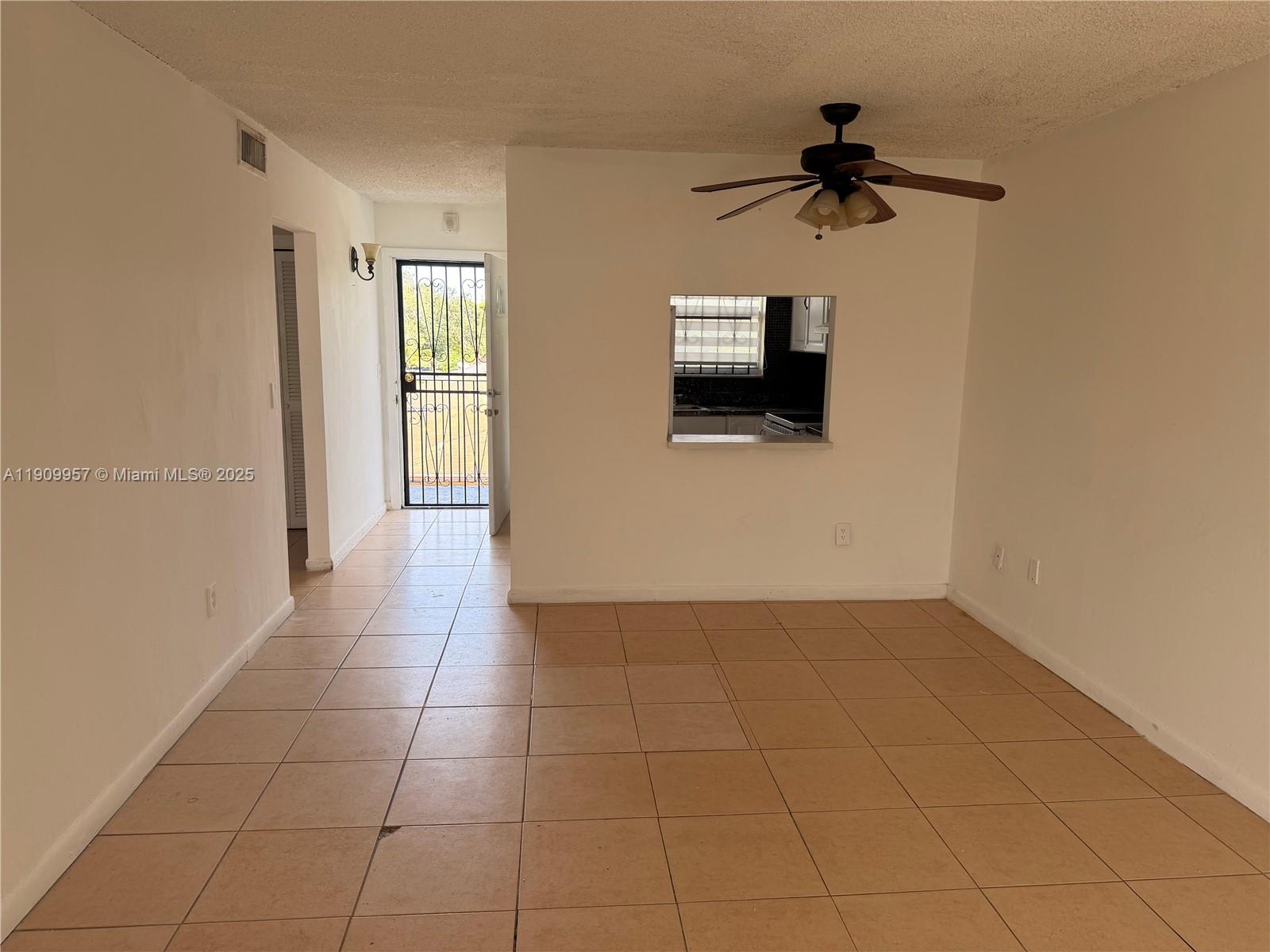 TROPICAL TERRACE CONDO - Residential Lease