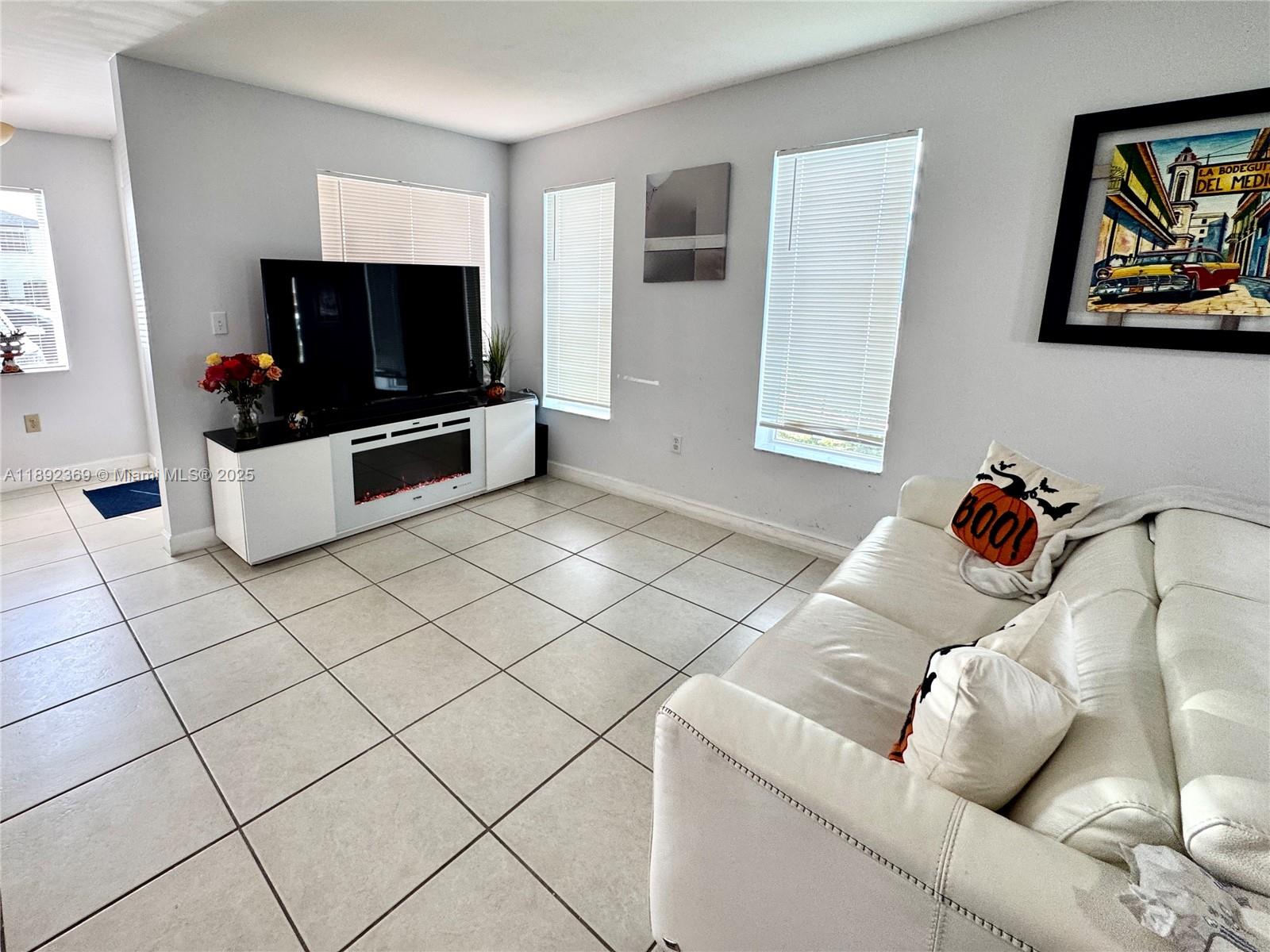 PAUL MARKS SUB - Residential