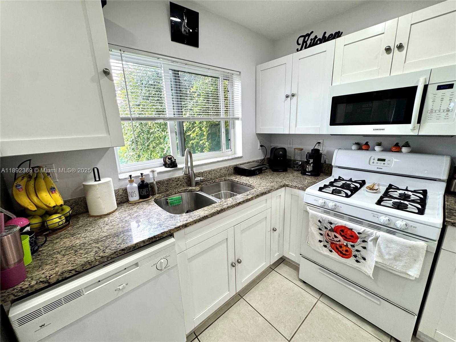 PAUL MARKS SUB - Residential