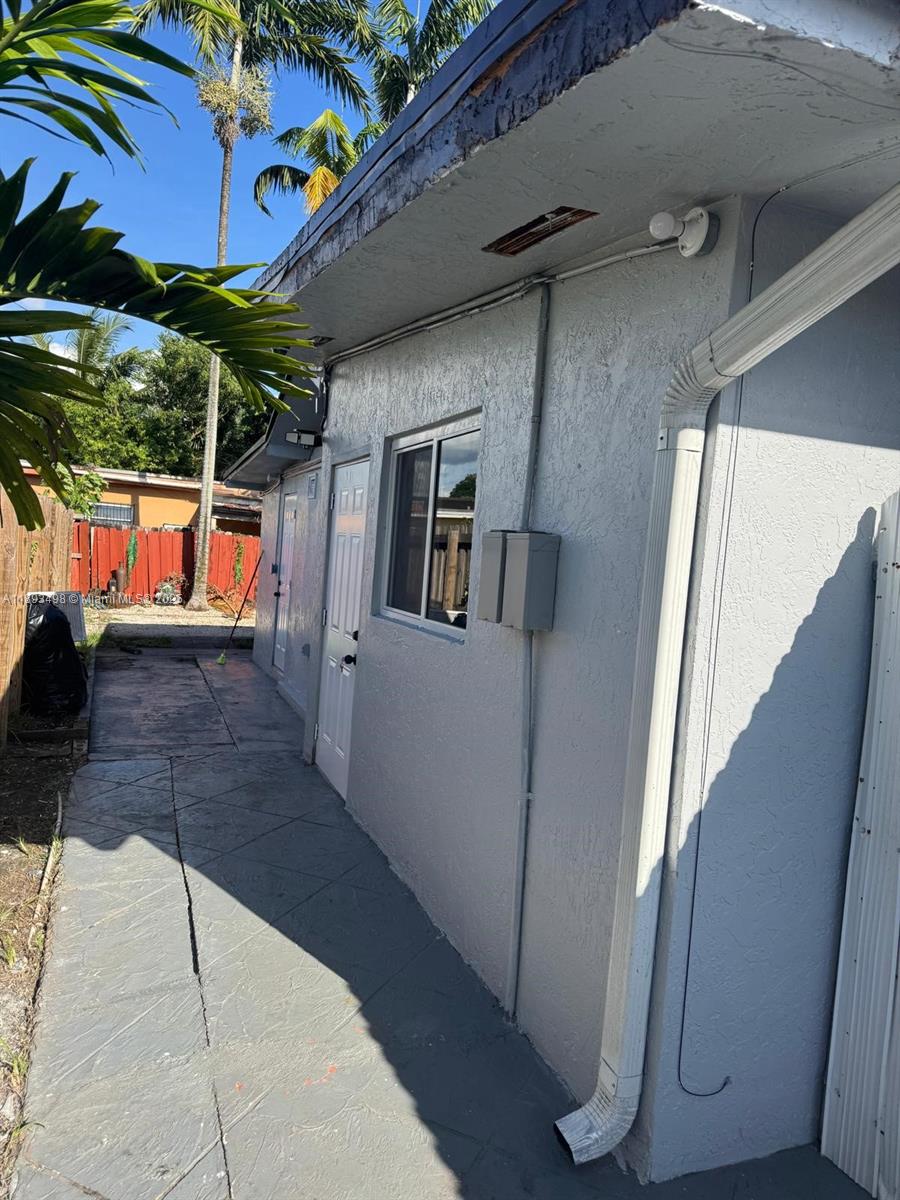 CORAL VILLAS REV - Residential Income
