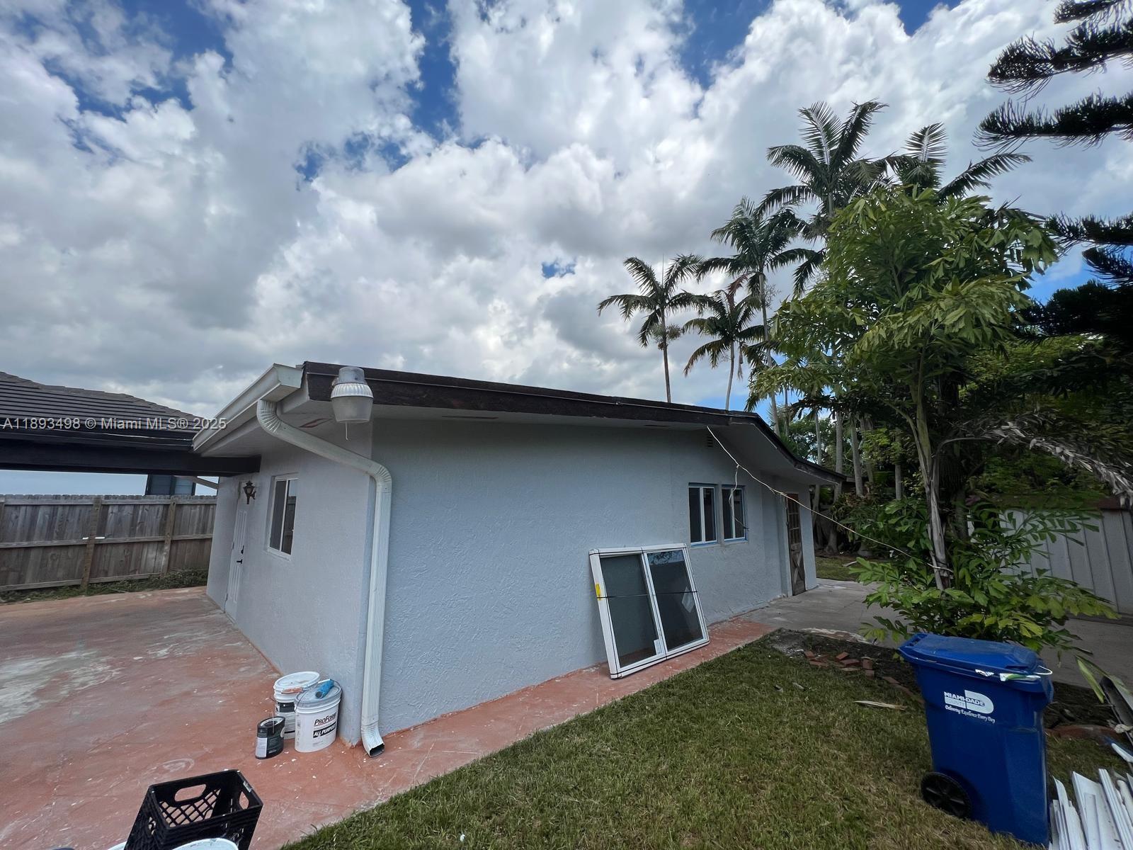 CORAL VILLAS REV - Residential Income