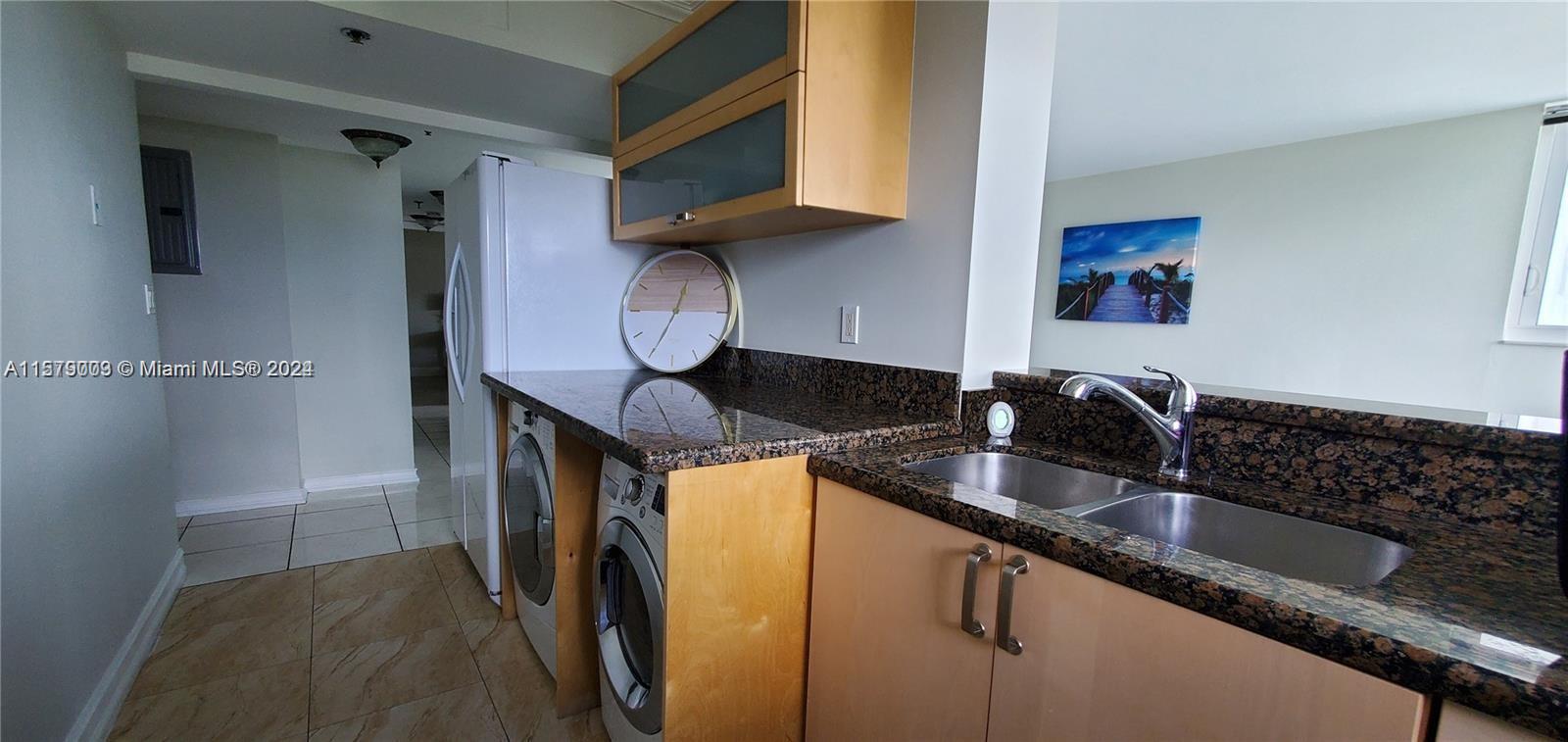 THE ROYAL CLUB CONDO - Residential