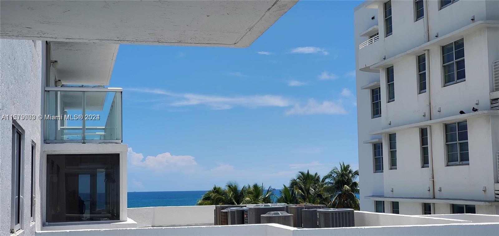 THE ROYAL CLUB CONDO - Residential