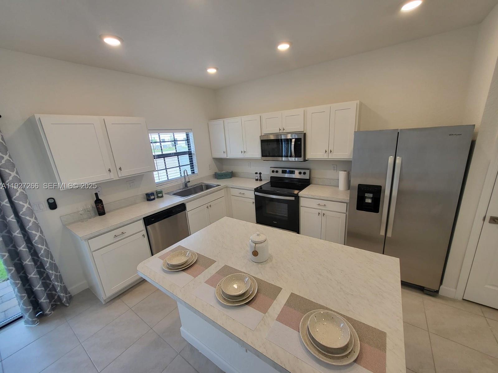 REGAL PALM SUBDIVISION - Residential Lease