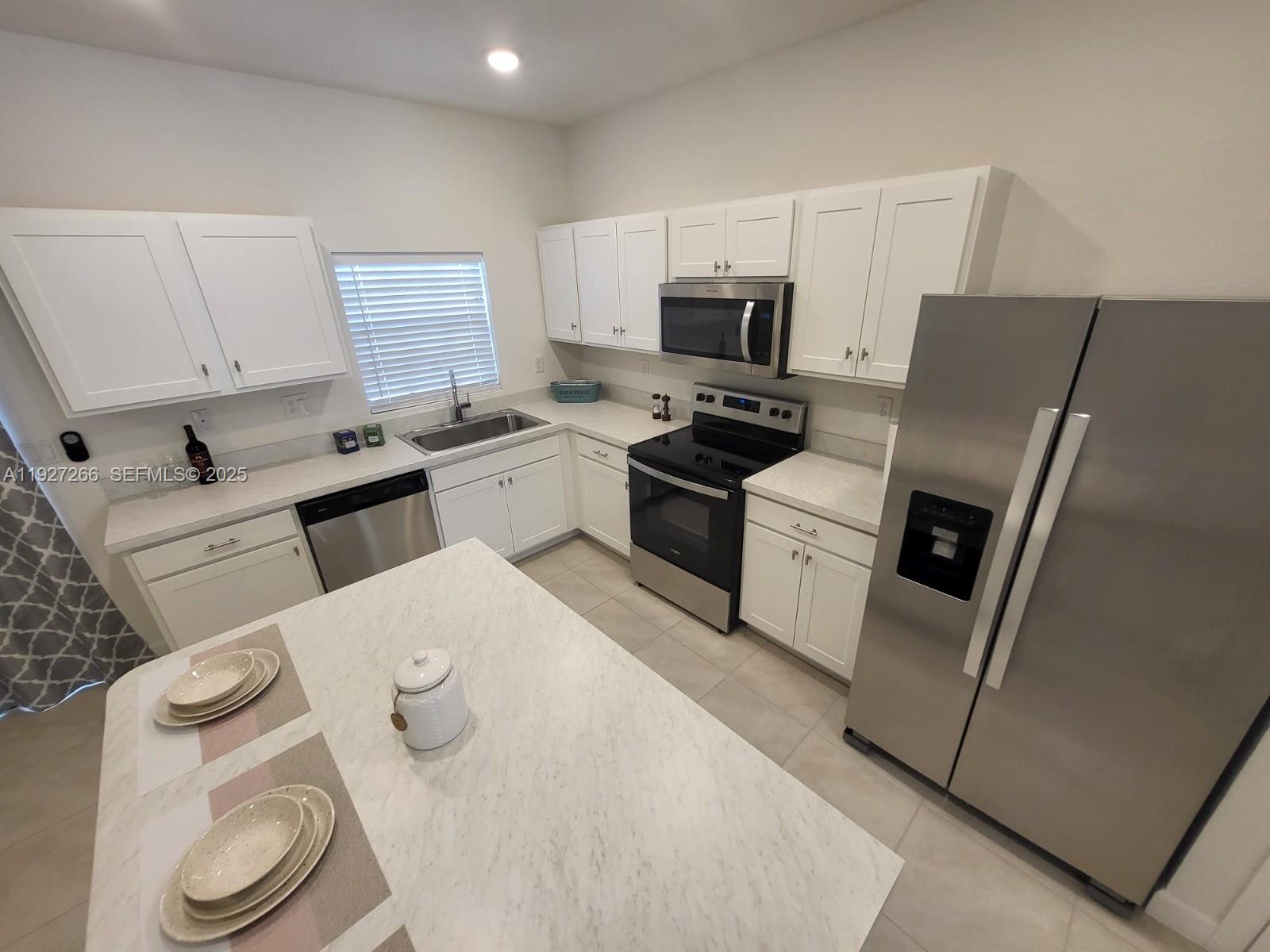 REGAL PALM SUBDIVISION - Residential Lease