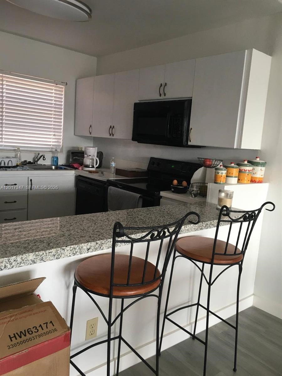 QUAIL RUN OF SUNRISE - Residential