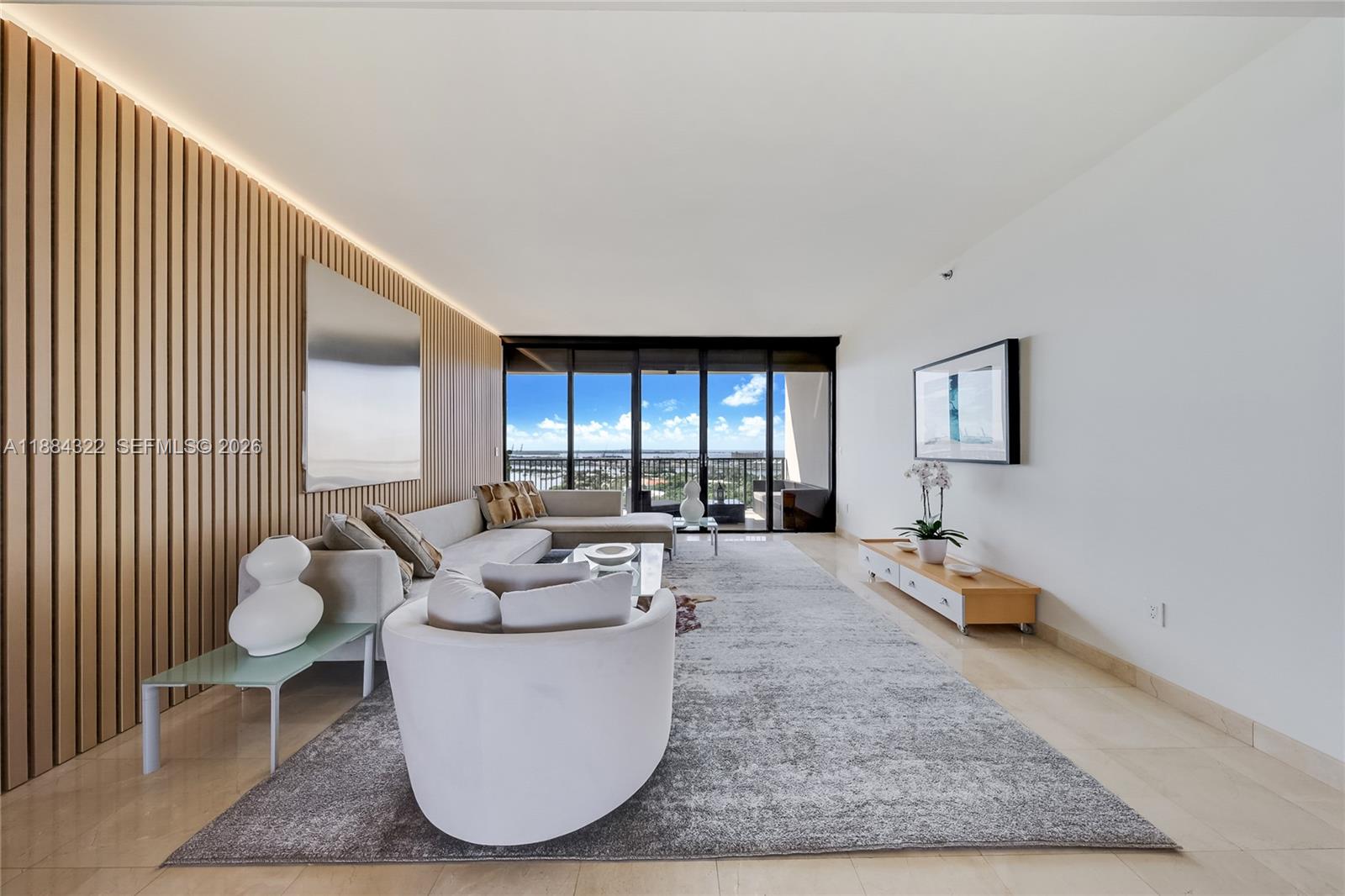 ONE THOUSAND VENETIAN WAY - Residential