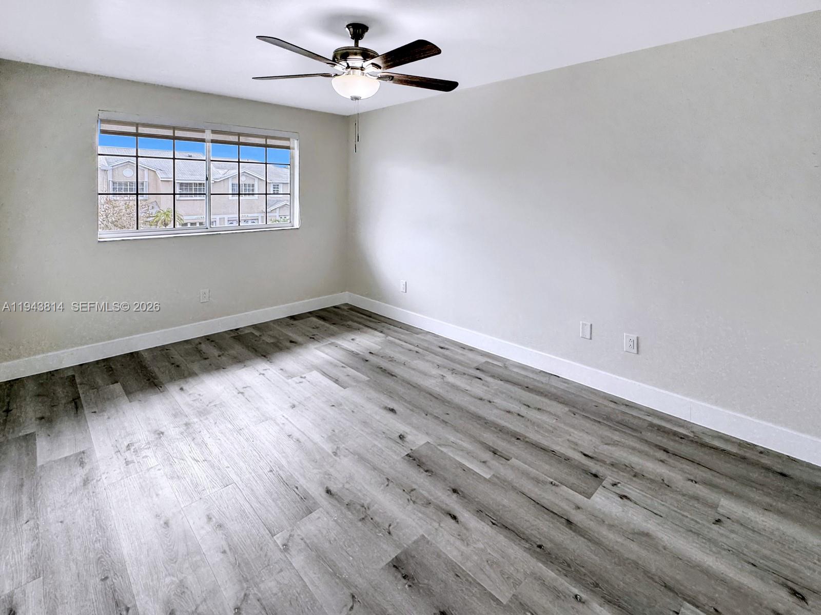 FLAMINGO GARDENS - Residential