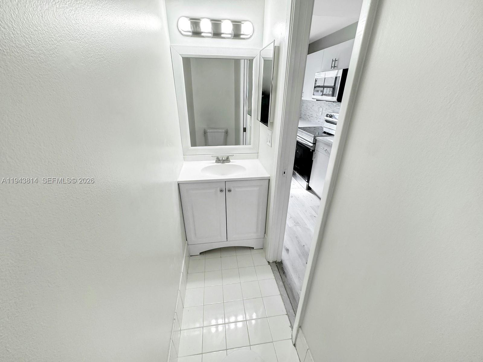 FLAMINGO GARDENS - Residential