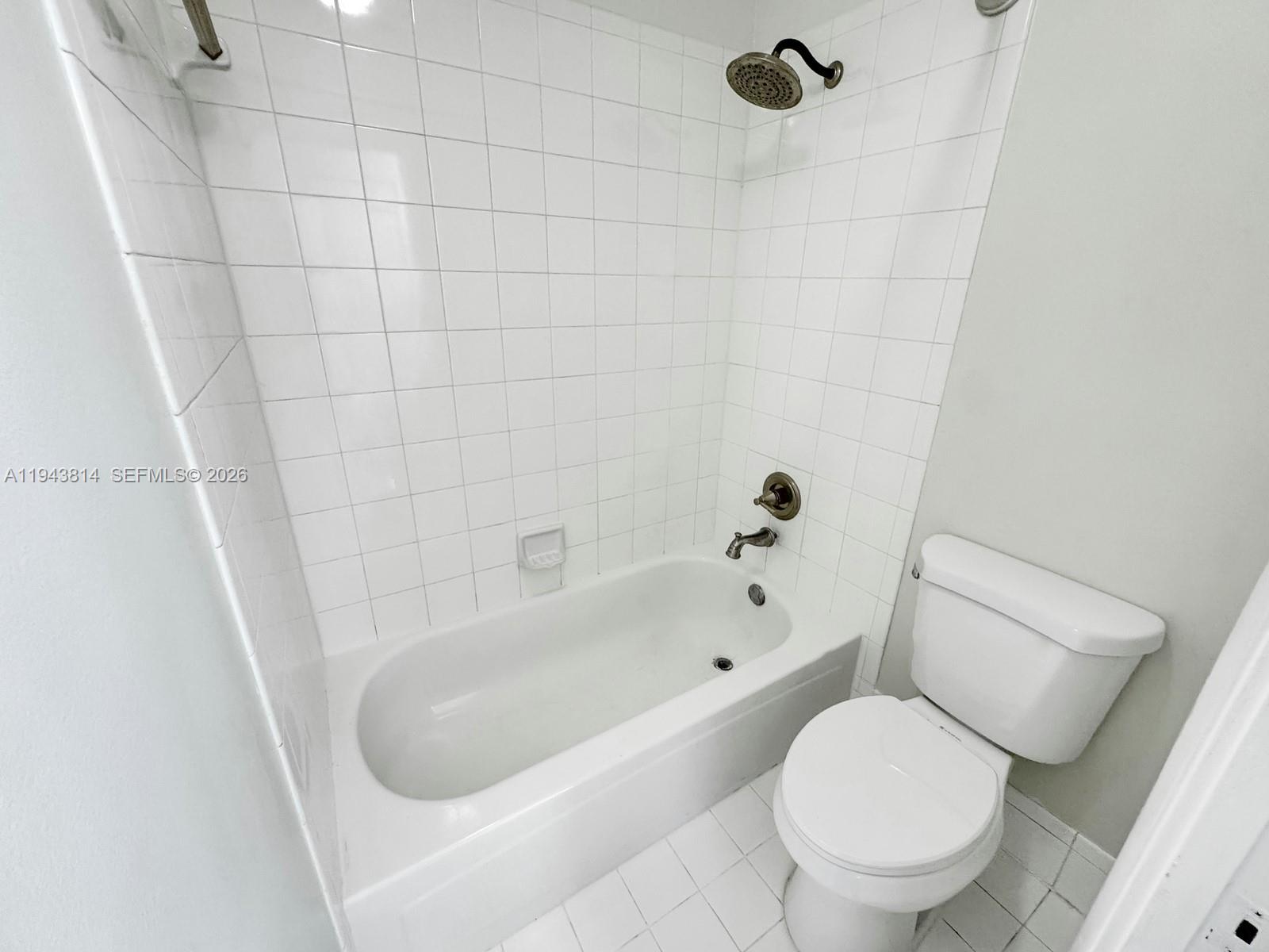 FLAMINGO GARDENS - Residential