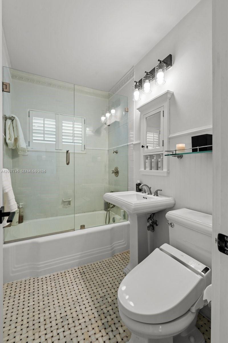 GRIFFING BISCAYNE PARK ES - Residential