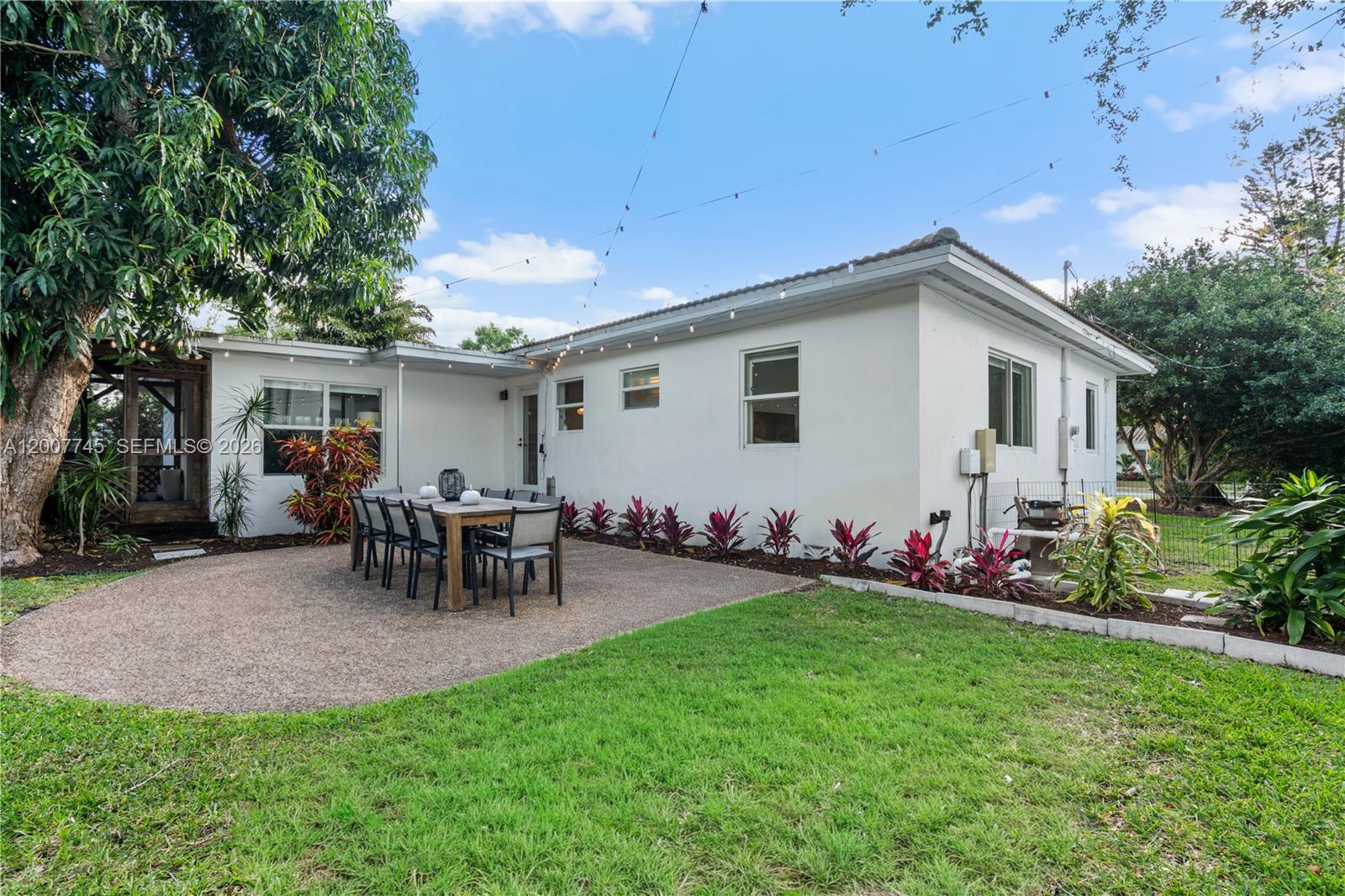 GRIFFING BISCAYNE PARK ES - Residential
