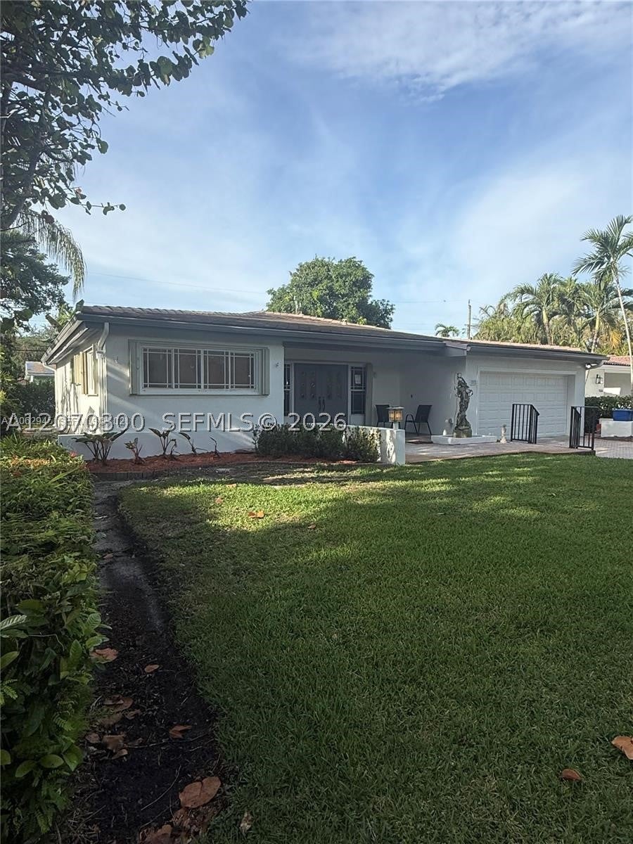 1532 Trillo Ave