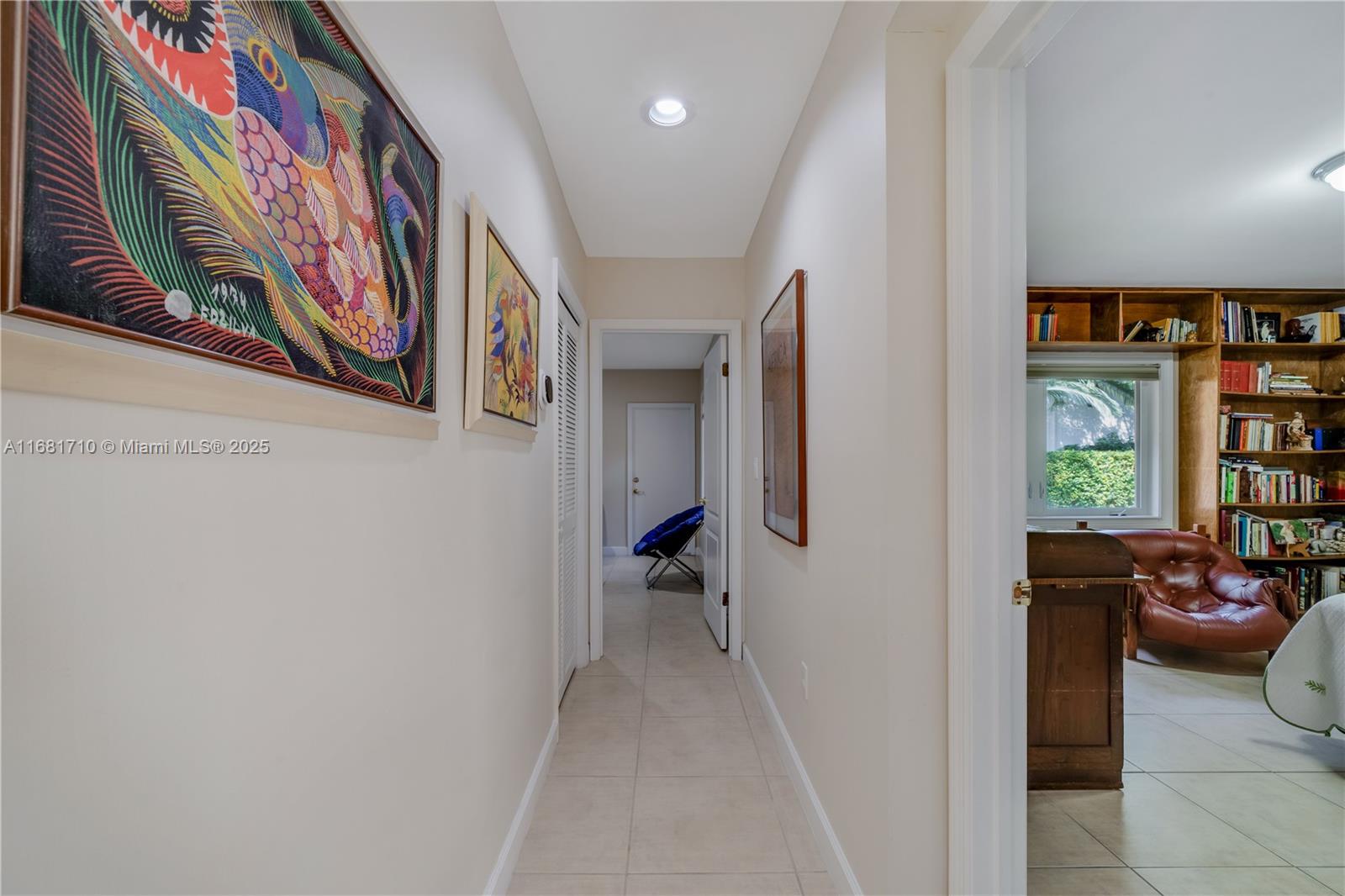 CORAL GABLES BISC BAY SEC - Residential