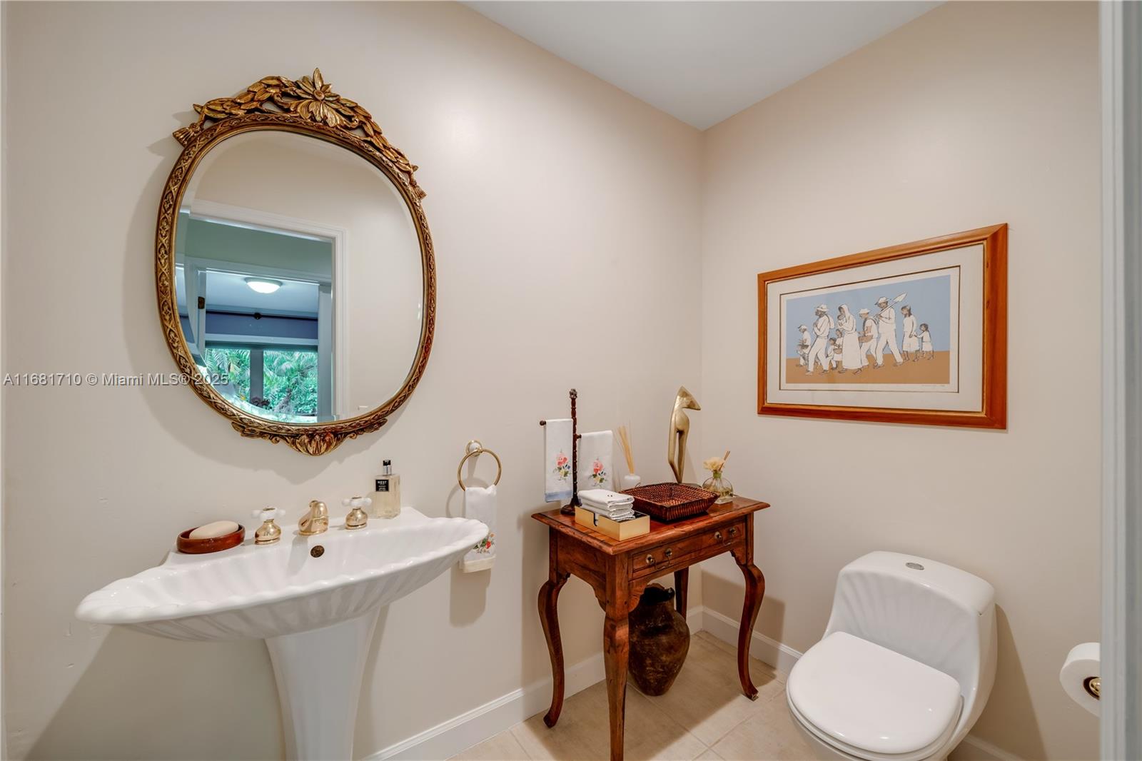 CORAL GABLES BISC BAY SEC - Residential