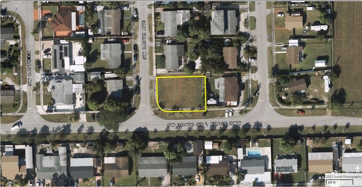 Attention developers and investors . This is an 8,400 sft clean residential land, it offers a Great Opportunity to build either your dreamed home or to build your new investment home. This property is located in a nice and quite neighborhood. Call TODAY !